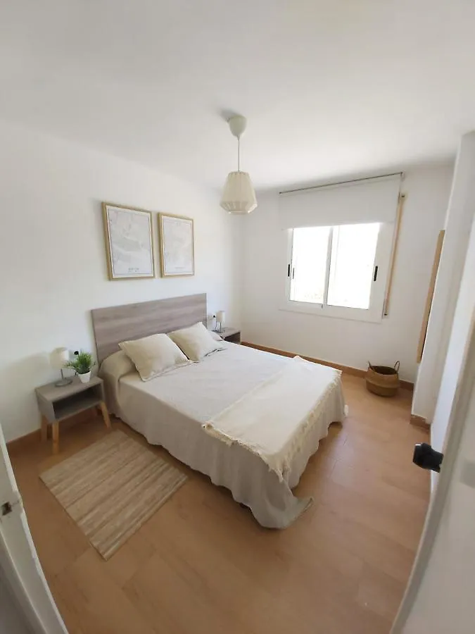 Apartamento A 300 Mts De La Playa, 25 Minutos De Port Aventura Y 50 De Barcelona Coma-ruga